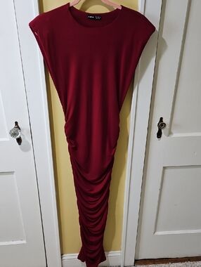 SHEIN Burgundy Crew Neck Dress